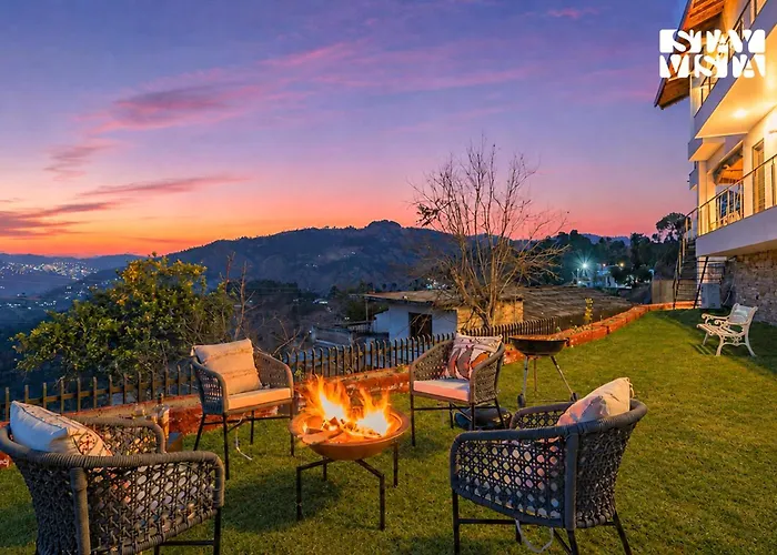 Stayvista At Amulyam Villa With Lawn & Bonfire Mukteshwar